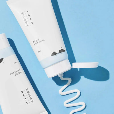 1025 Dokdo Cleanser (150 ml)